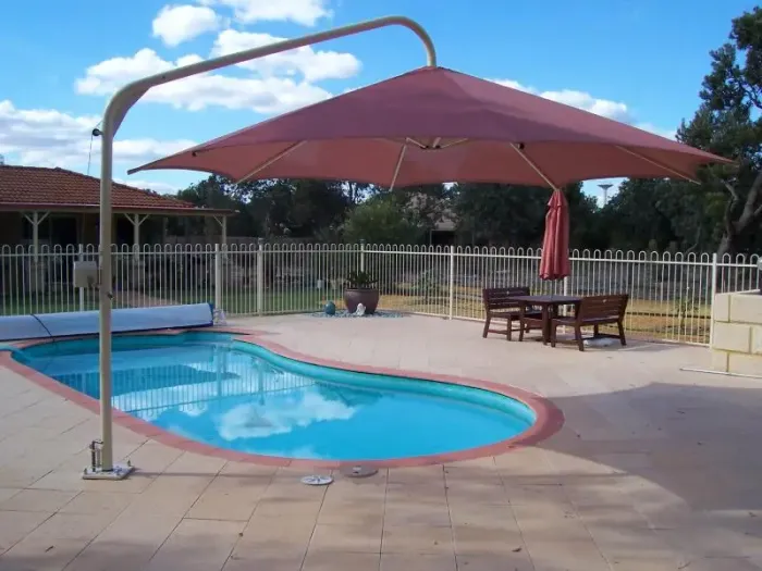 تركيب مظلات المسابح الحديثة بجدة صيانة مظلات جدة